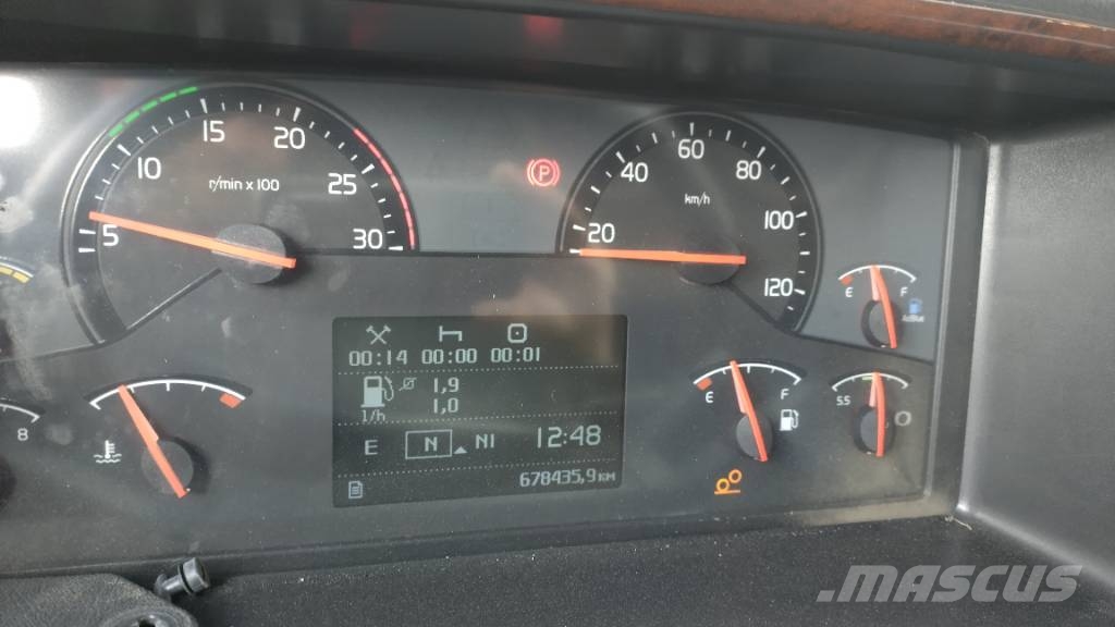 Volvo FM500 8x4 vaijerilaite Euro5 شاحنات قابلة للفك