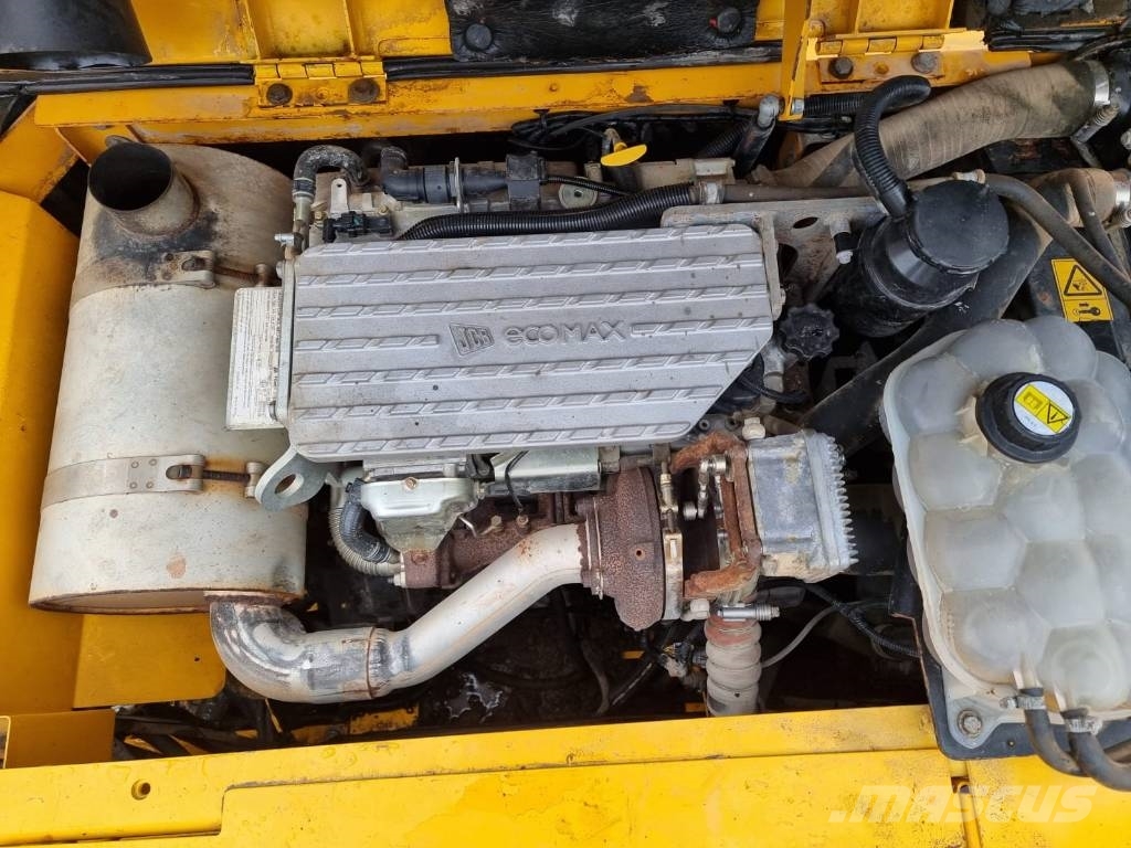 JCB JS 130 LC Rupsgraafmachines