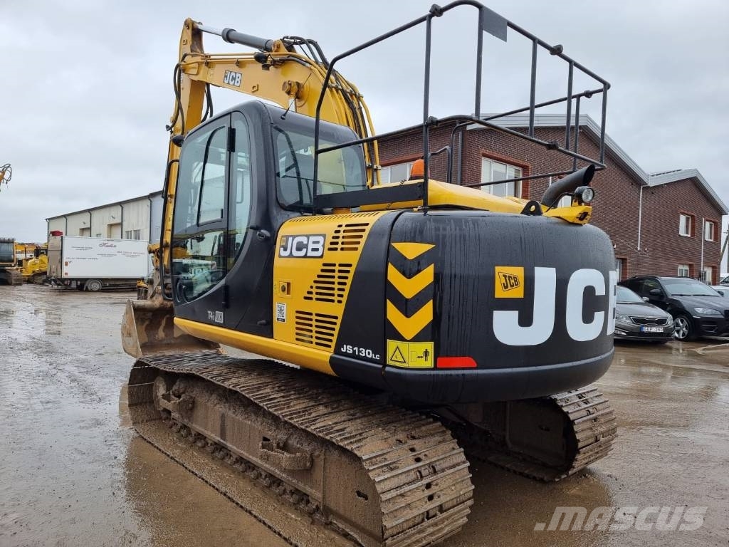 JCB JS 130 LC Rupsgraafmachines