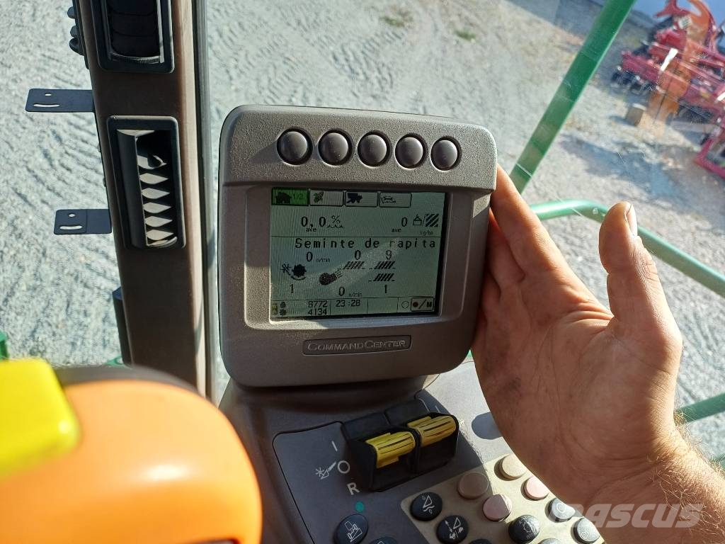 John Deere C 670 i Kombajni