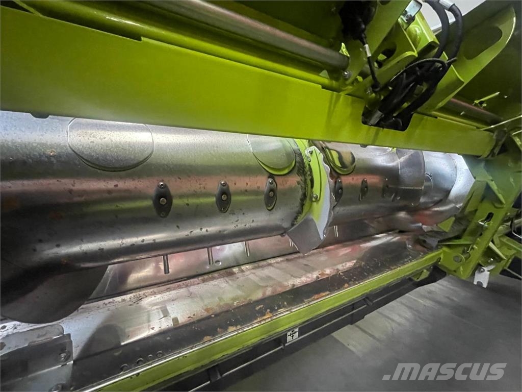 CLAAS Lexion 8600 TT Kombajni