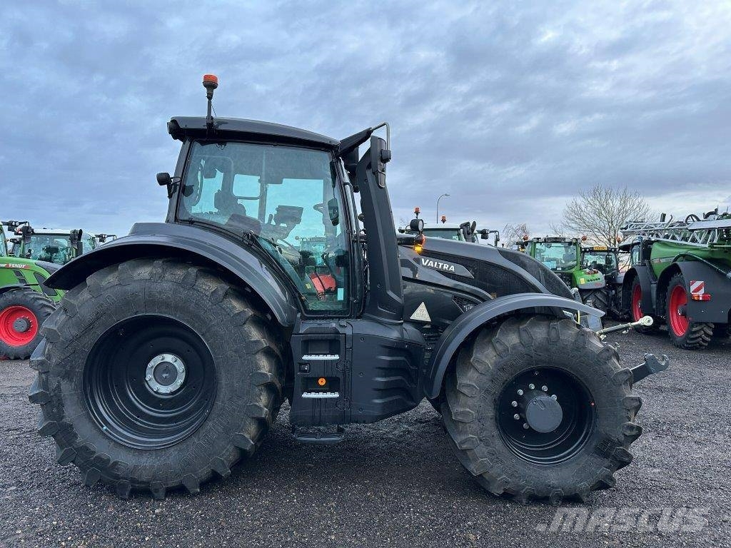 Valtra T 235 Direct 트랙터
