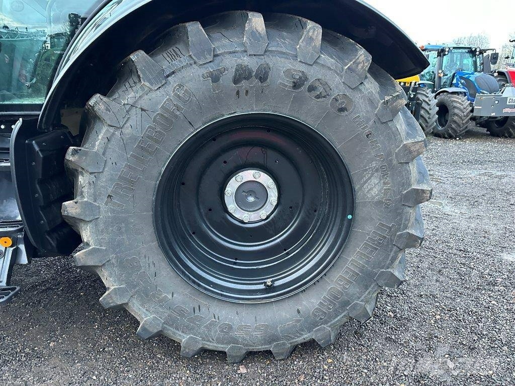 Valtra T 235 Direct 트랙터