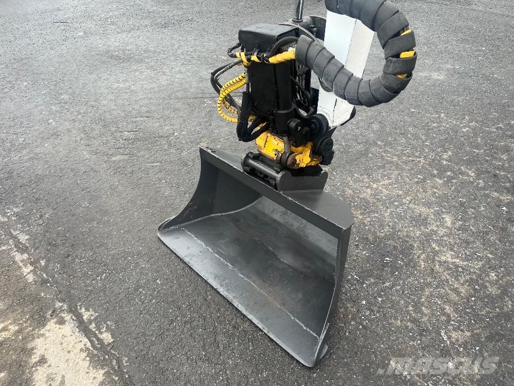 Bobcat E 26 /Myyty,sold Mini kotrók < 7t