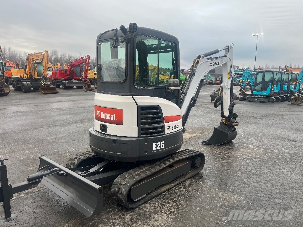 Bobcat E 26 /Myyty,sold Mini kotrók < 7t
