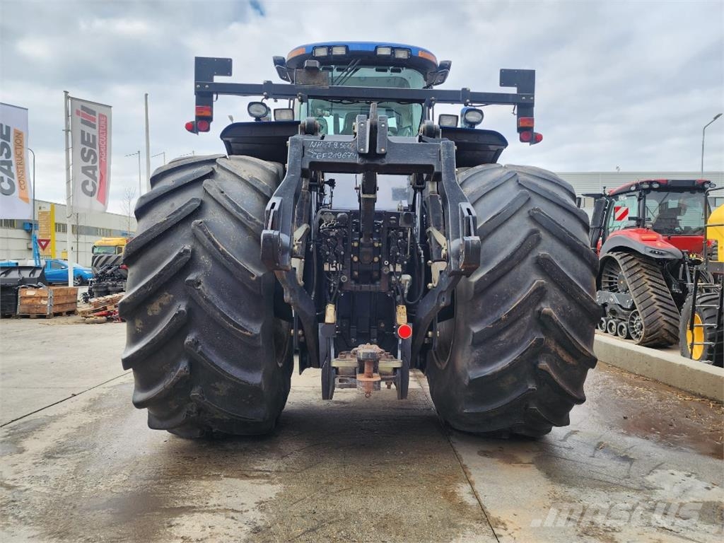 New Holland T9.560 الجرارات