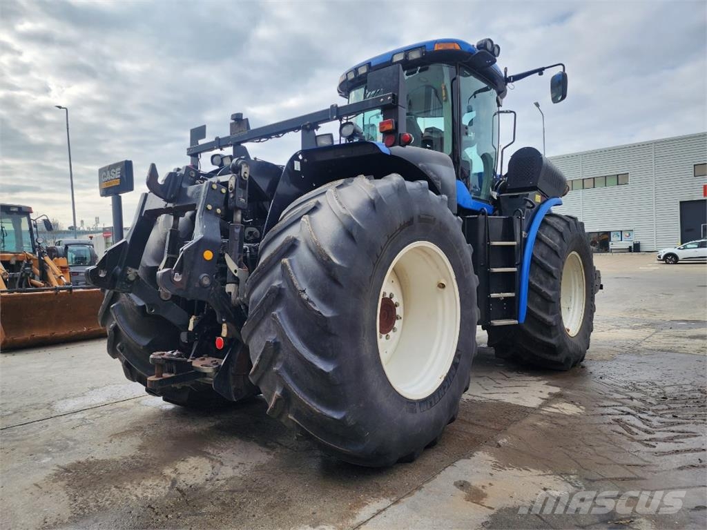 New Holland T9.560 الجرارات