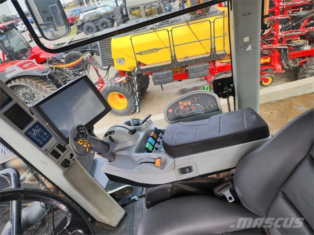 New Holland T9.560 الجرارات
