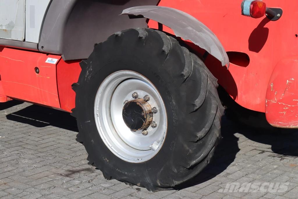Manitou MT 1440 | FORKS | HOOK | BUCKET Verreikers