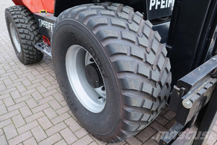 Manitou M50-4 Valid Inspection, Diesel, 4x4 Drive, 5t Capa شاحنات الطرق الوعرة