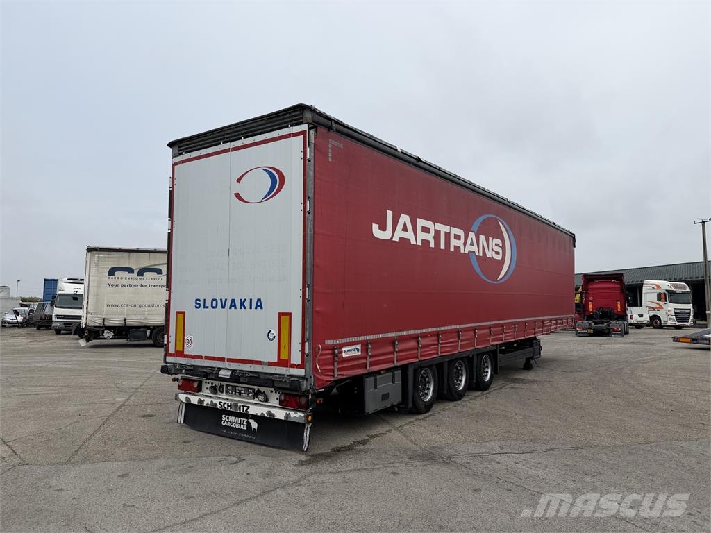Schmitz Cargobull VIN 548 Poluprikolice sa ciradom