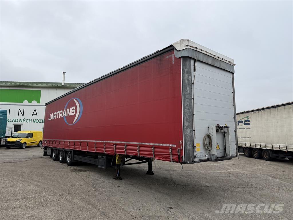 Schmitz Cargobull VIN 548 Poluprikolice sa ciradom