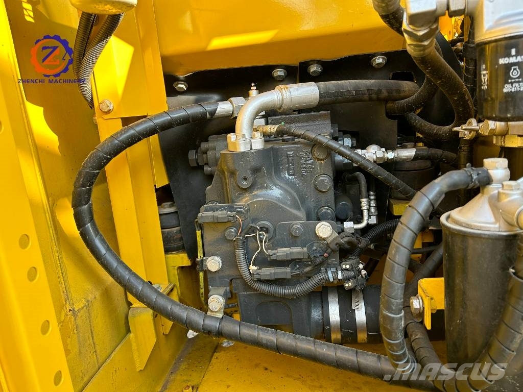 Komatsu PC 110/11tons/Quality assurance/reasonable price 中型油圧ショベル 7ｔ-12ｔ（ユンボ・パワーショベル・バックホー）