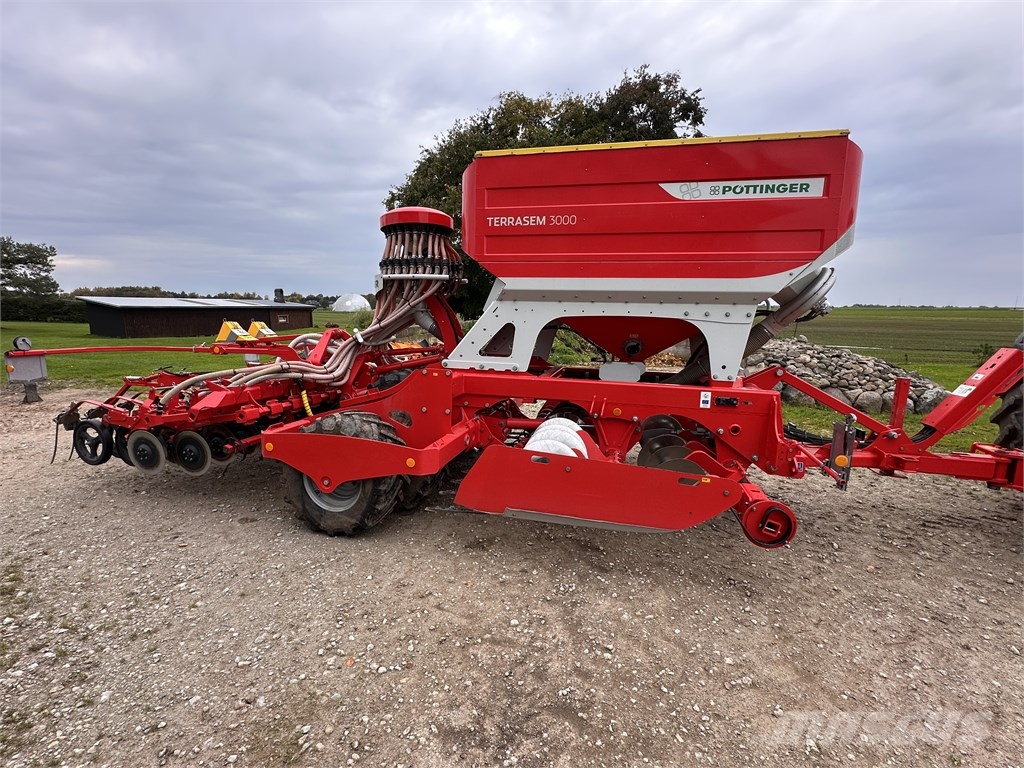 Pöttinger Terrasem 3000D Zaaimachines