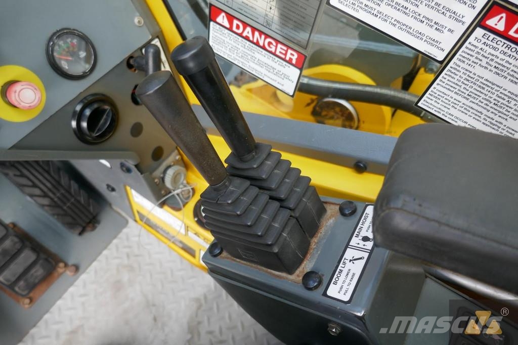 Grove RT890E 越野轮胎起重机︳越野吊︳越野起重机︳移动式起重机