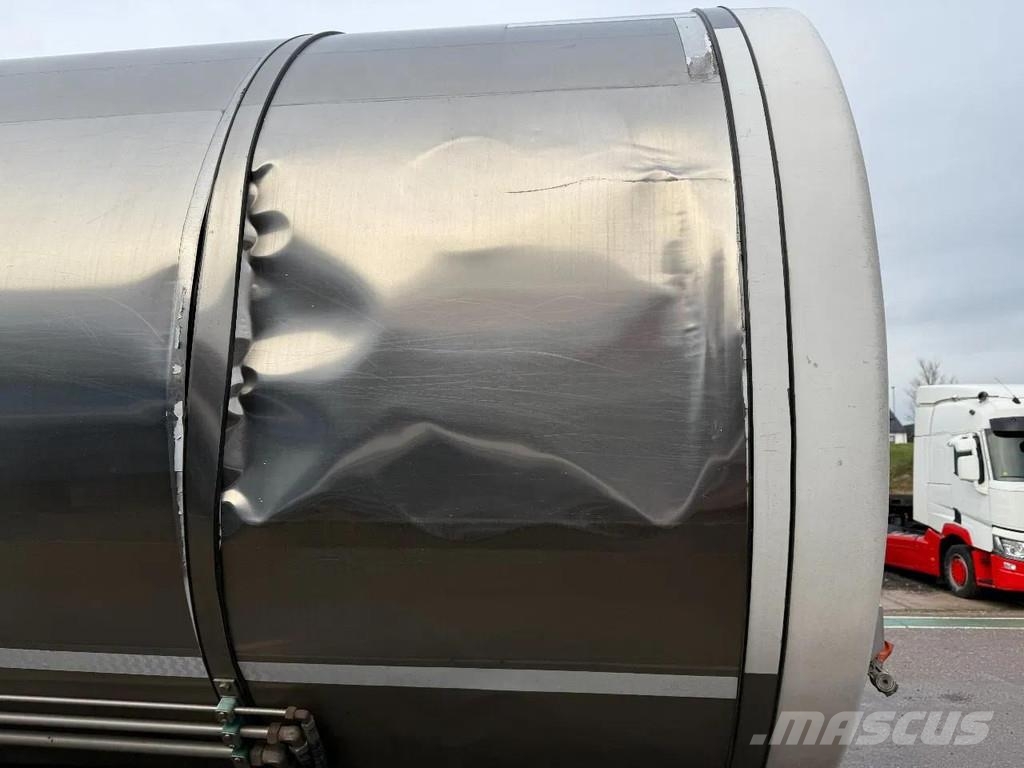 Burg O-3-45T 3 AXLE - SAF - 2 AXLE STEERING - 34000 L C Tanktrailer