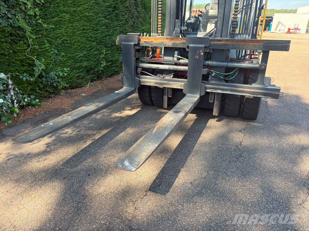 Kalmar DCE 8-900 Diesel heftrucks