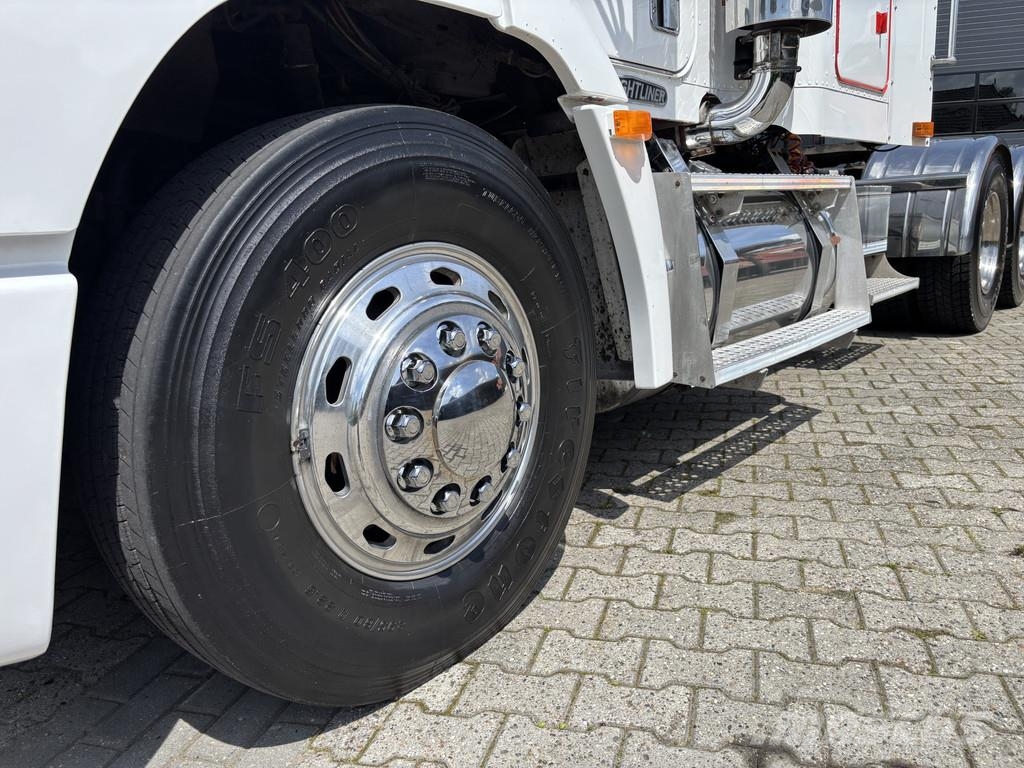 Freightliner FLD 112 6X4 10-Speed Rockwell, Cummins, Engine bra Chassis