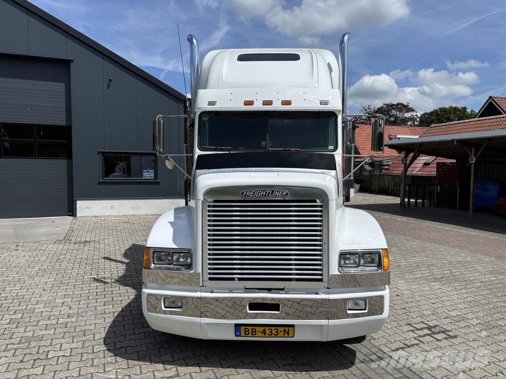 Freightliner FLD 112 6X4 10-Speed Rockwell, Cummins, Engine bra Chassis