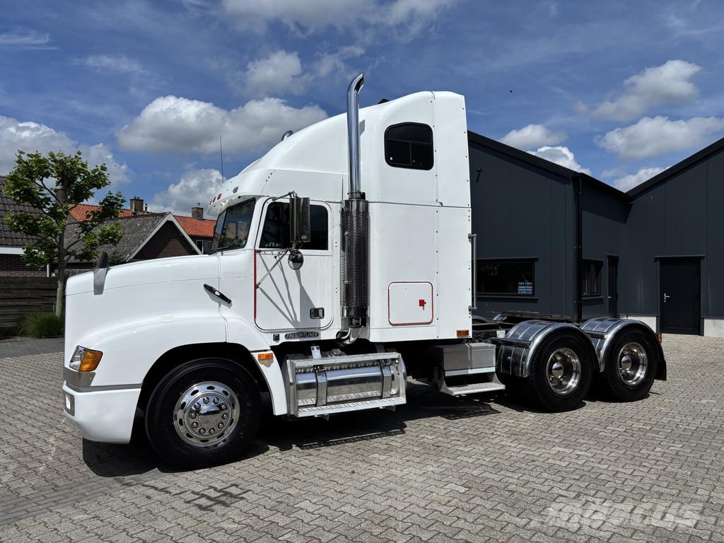 Freightliner FLD 112 6X4 10-Speed Rockwell, Cummins, Engine bra Chassis