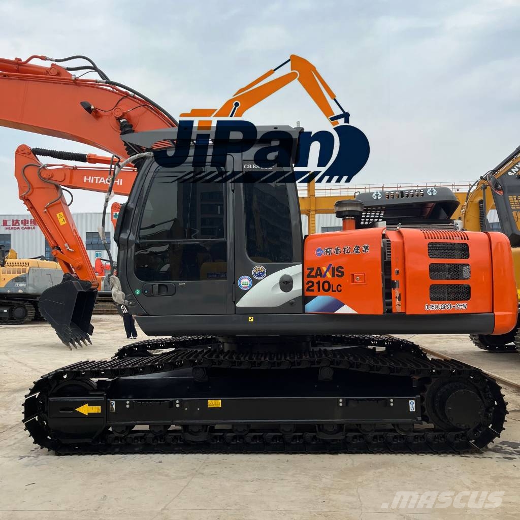 Hitachi ZX 210 Bagri goseničarji