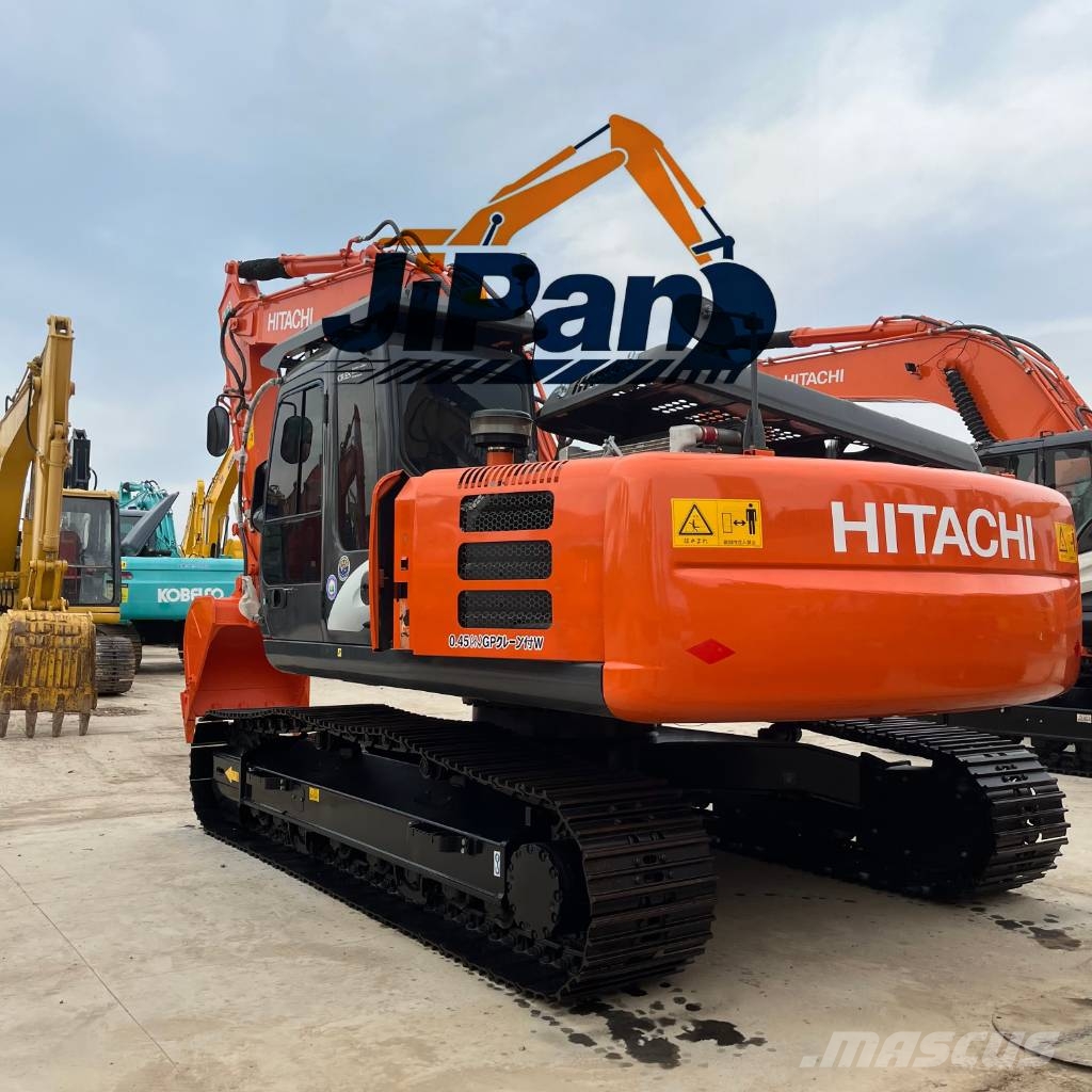 Hitachi ZX 210 Bagri goseničarji