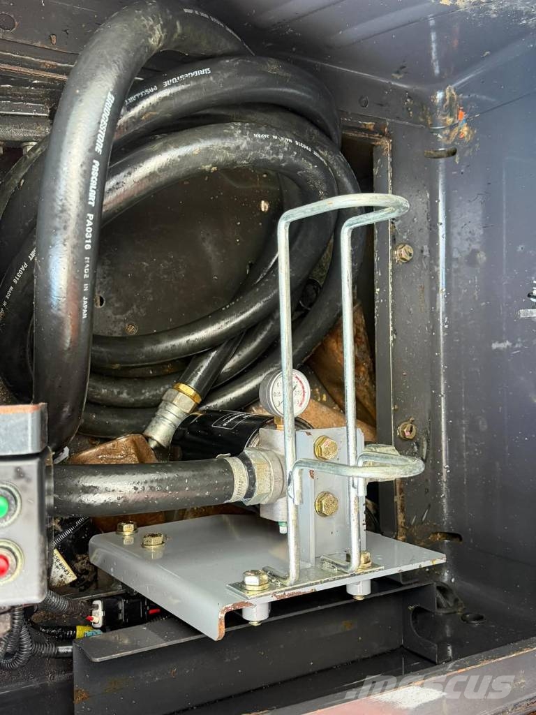 Hitachi ZX 130-5G Raupenbagger