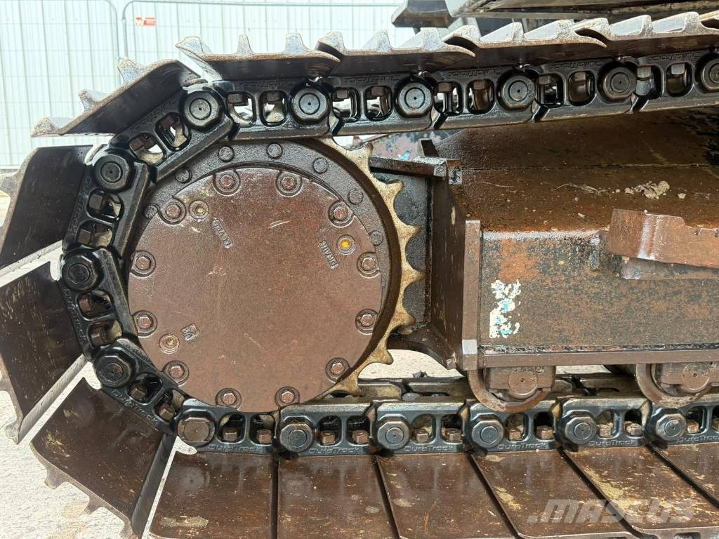 Hitachi ZX 130-5G Raupenbagger