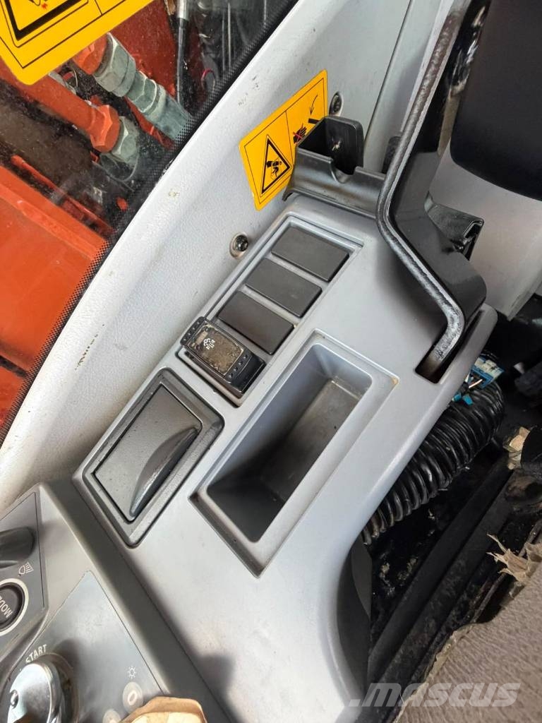Hitachi ZX 130-5G Raupenbagger
