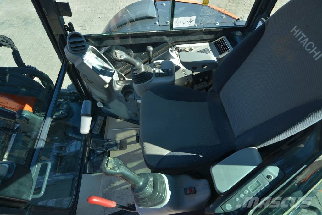 Hitachi ZX 48 U-5A Mini bagri <7t