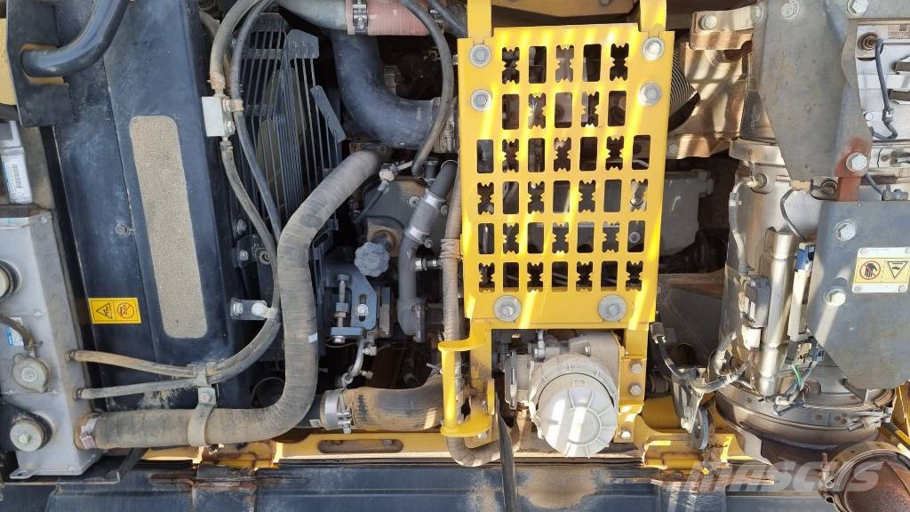 Komatsu PC 210 LC-10 Vikšriniai ekskavatoriai