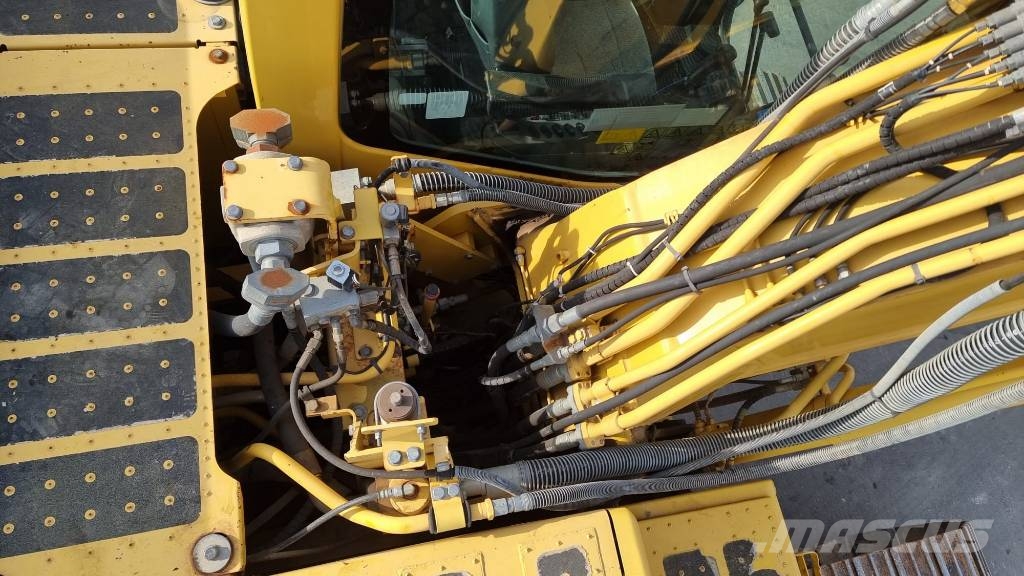 Komatsu PC 210 LC-10 Vikšriniai ekskavatoriai