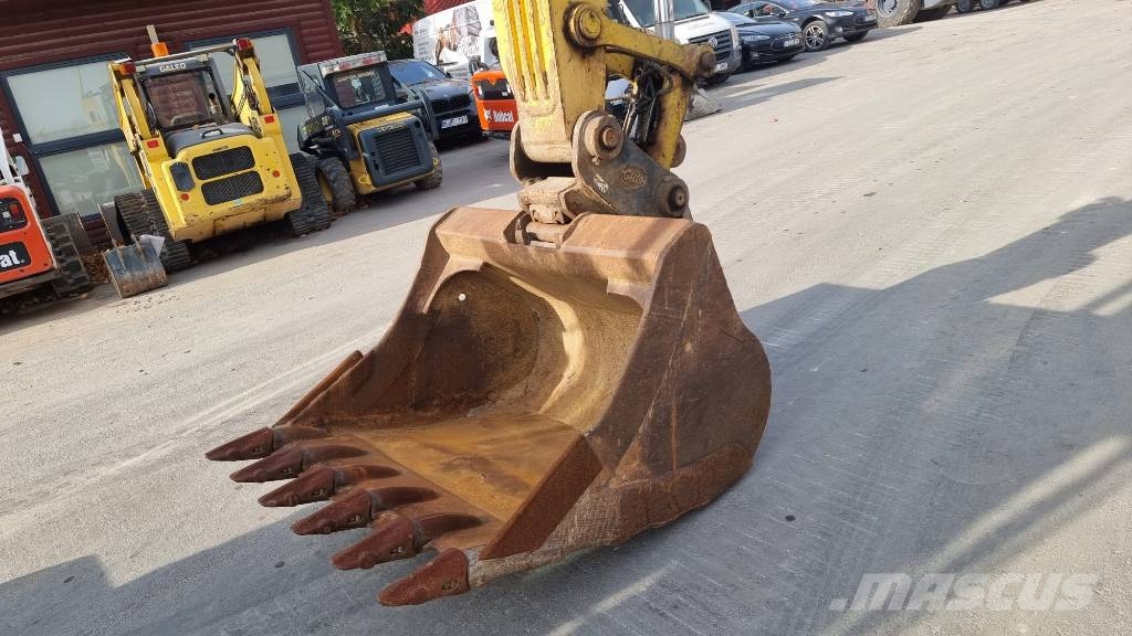 Komatsu PC 210 LC-10 Vikšriniai ekskavatoriai