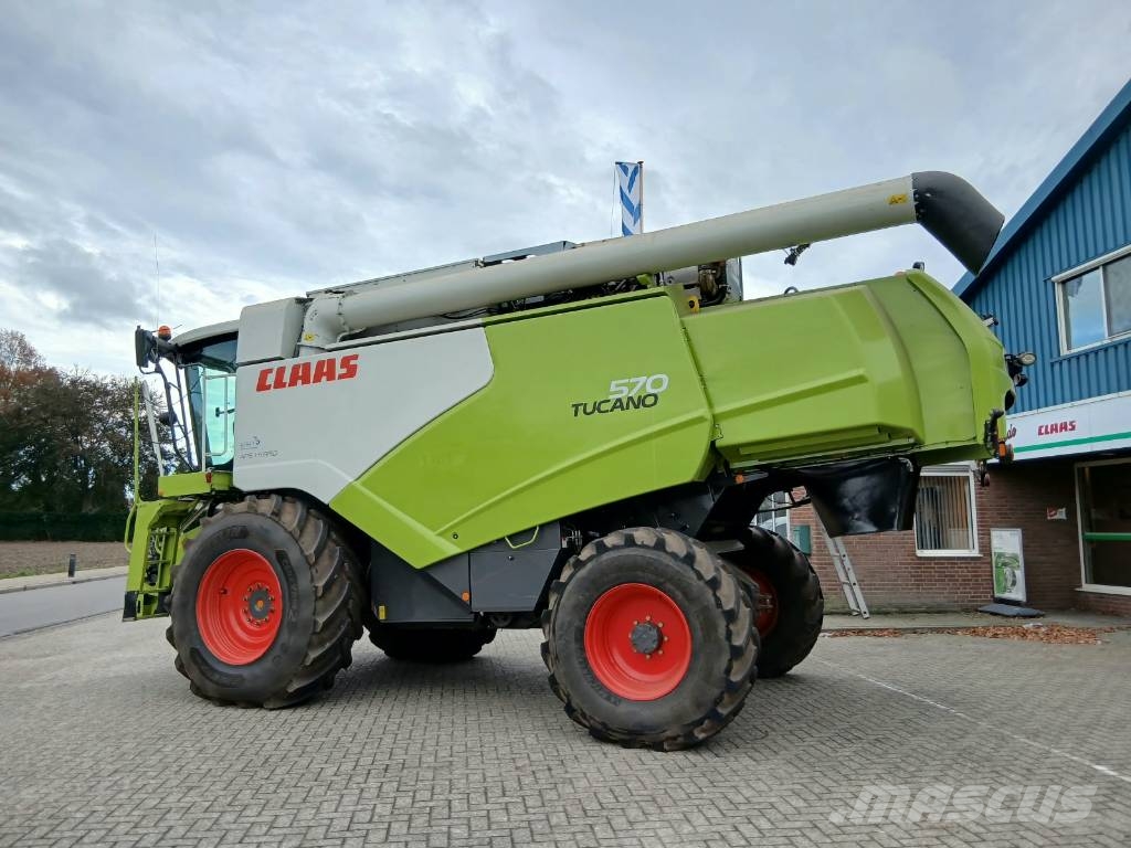 CLAAS Tucano 570 Maaidorsmachines