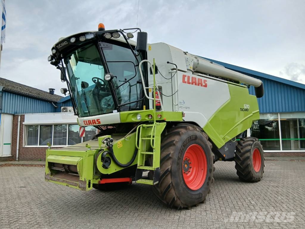 CLAAS Tucano 570 Maaidorsmachines