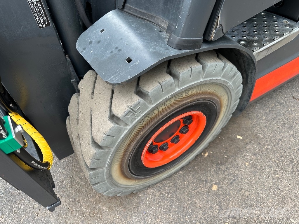Linde E 25 -01 Електронавантажувачі