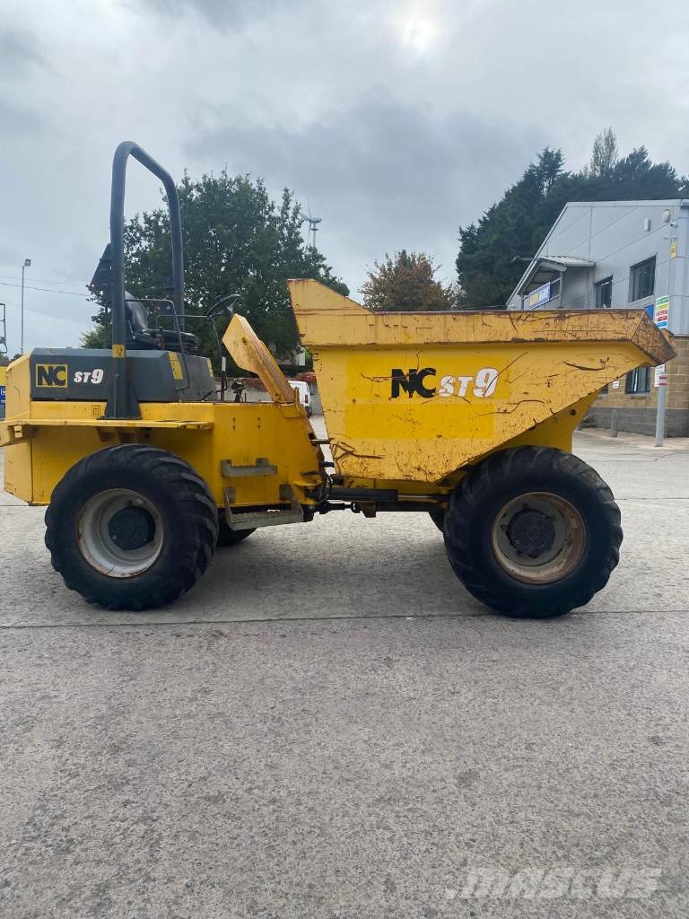 NC ST9 Dumpers de site