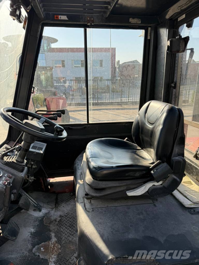 Nissan 58ZVF05H70U Chariots diesel