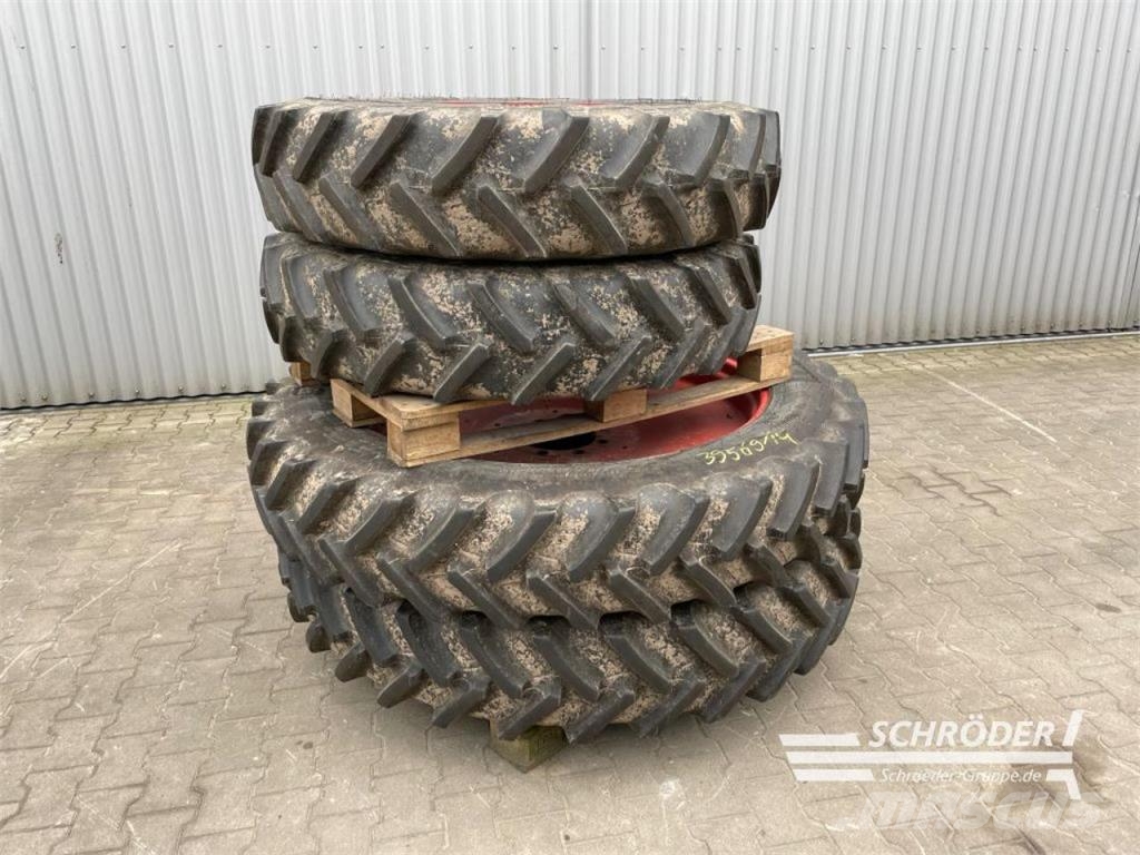 Fendt 2X 270/95 R32 / 2X 320/90 R46 BKT Dupli kotači