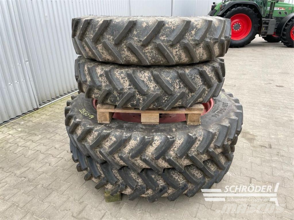 Fendt 2X 270/95 R32 / 2X 320/90 R46 BKT Dupli kotači