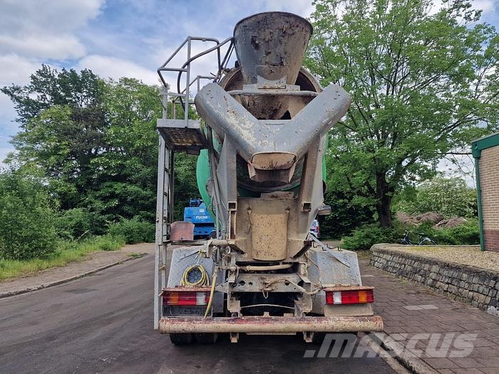 Mercedes-Benz 2527 B 6X4 Camiones de concreto
