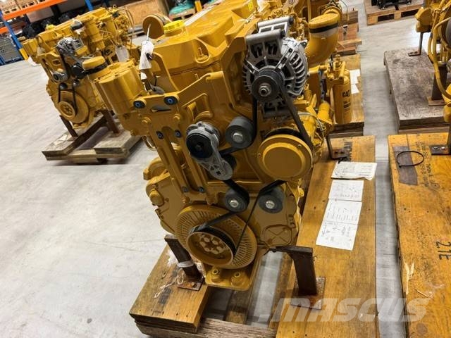 CAT C13 Varikliai