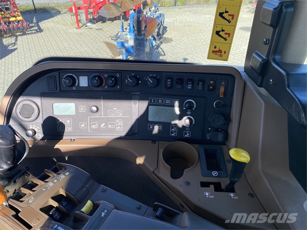 John Deere 7930 AutoPower Traktorid