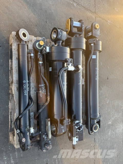 CAT 966 XE USED HYDRAULIC CYLINDER Hydraulika
