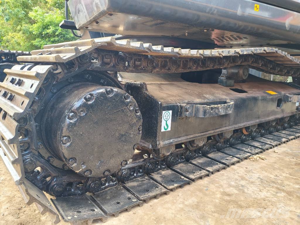 Hitachi ZX 130 Escavatori cingolati