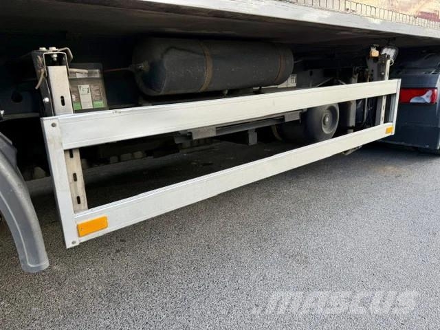 Pacton Carrier Vector 1850/3 x Achsen PBW/Lenk + Liftachs Hladilne polprikolice