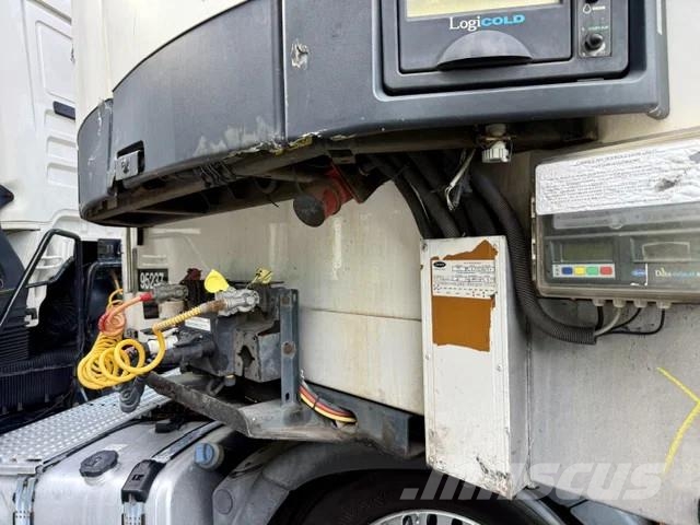 Pacton Carrier Vector 1850/3 x Achsen PBW/Lenk + Liftachs Hladilne polprikolice