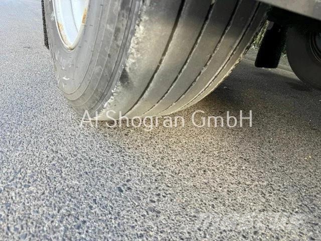 Pacton Carrier Vector 1850/3 x Achsen PBW/Lenk + Liftachs Puspriekabės su izoterminiu kėbulu