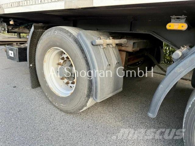 Pacton Carrier Vector 1850/3 x Achsen PBW/Lenk + Liftachs Puspriekabės su izoterminiu kėbulu