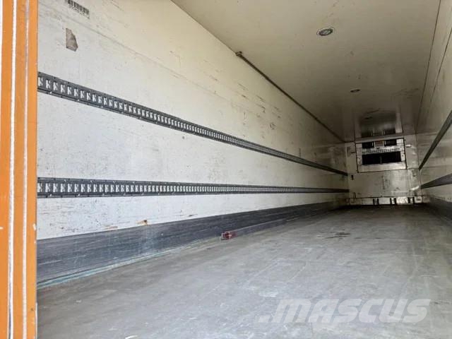 Pacton Carrier Vector 1850/3 x Achsen PBW/Lenk + Liftachs Hladilne polprikolice